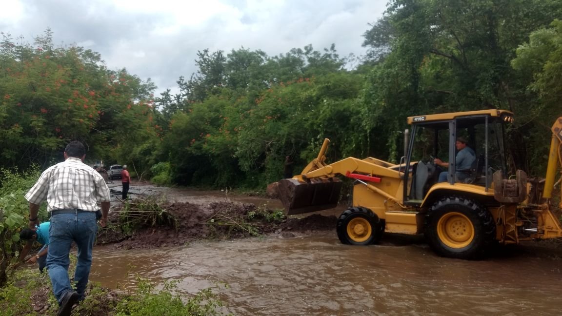 Ceagua Trabaja En La Limpieza Y Desazolve De R Os Y Barrancas